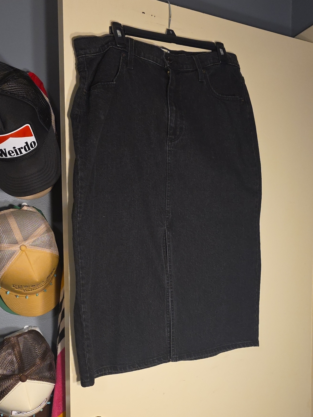 Universal Thread Black Denim Pencil Skirt - Classic Mid-Rise